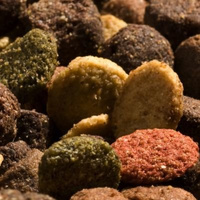 Happy Dog NaturCroq Adult Balance 15kg + GRATIS een verrassing voor je hond!