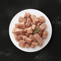 SHEBA blikje 400 g Nature's Collection - volledig natvoer voor volwassen katten, met witte vis en lever met wortelgarnituur, in terrine