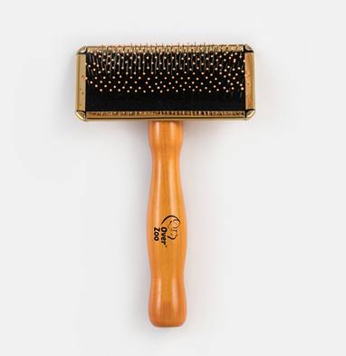 OVER ZOO Borstel met metalen naalden en balletjes L