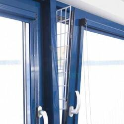 TRIXIE Schuinraam veiligheidsrooster, zijpaneel, 62 × 16/7 cm, wit